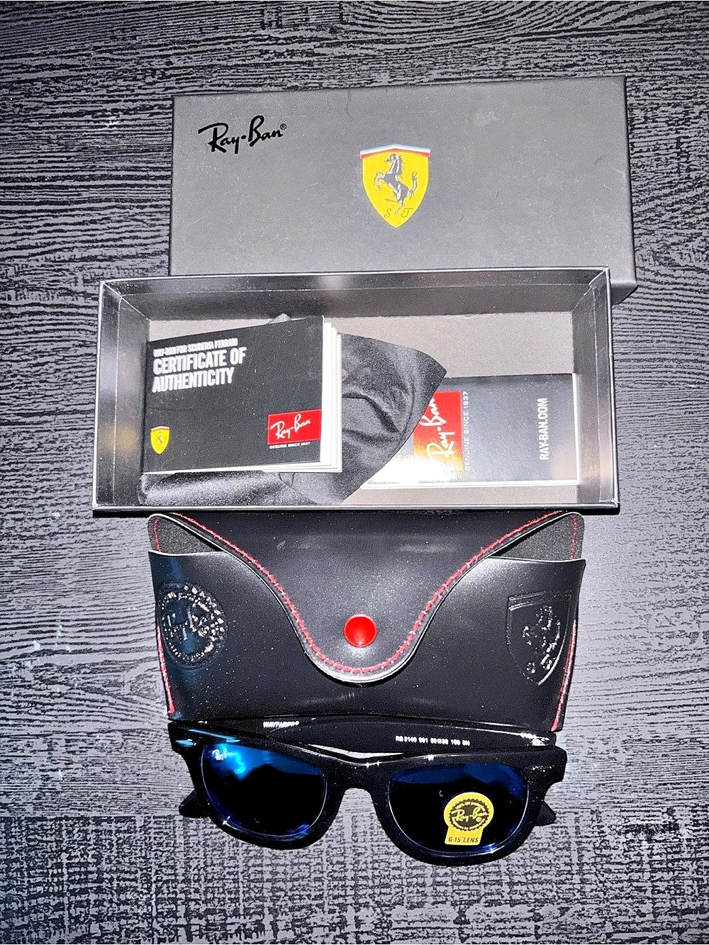Ray-Ban Original Wayfarer Scuderia Ferrari Sunglasses Black & Blue
